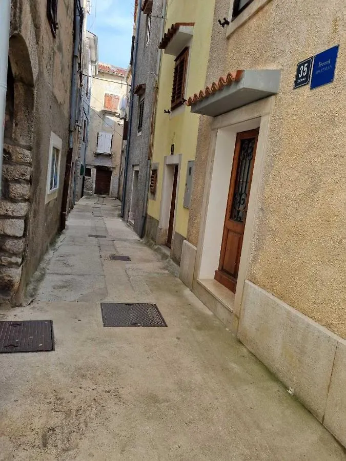 Apartman Dorotea Cres Apartment 0*,  Croatia